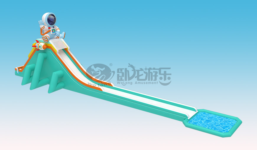 畅享夏日激情!卧龙“太空人大滑梯”带你体验飞越式戏水乐趣